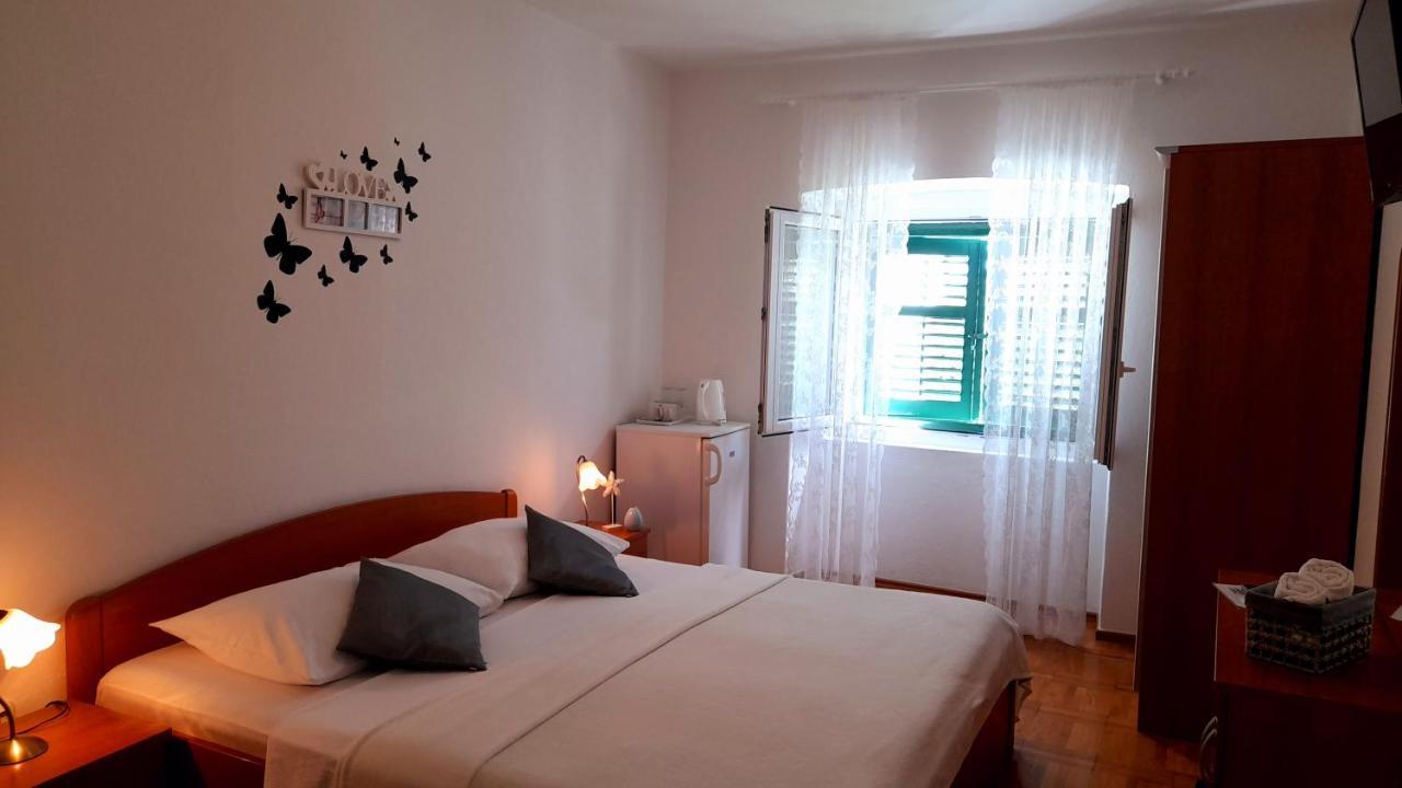 Pansion Ivan & Ivana Bol Ngoại thất bức ảnh